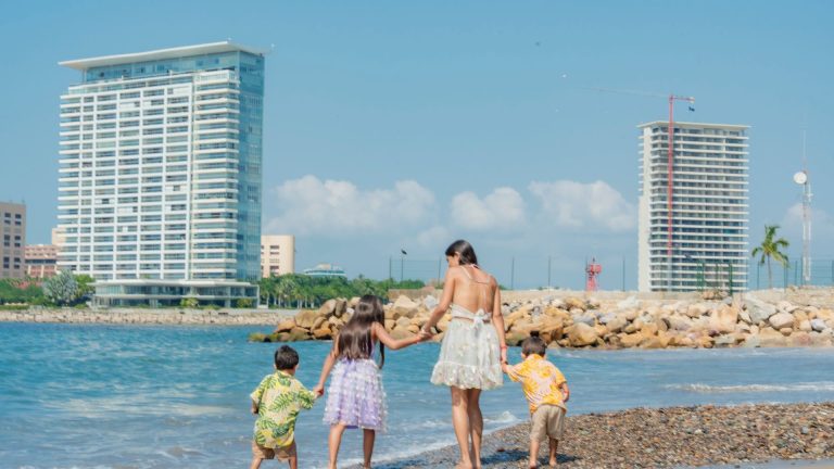 Voyager en famille à La Réunion : étapes pour un séjour mémorable