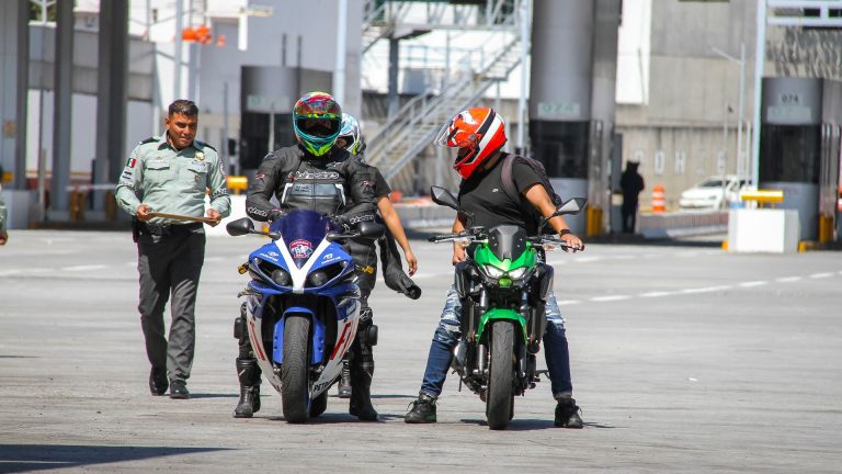 Comment dédouaner une moto au Maroc : tarifs et procédures 2026