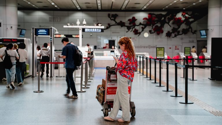 Enregistrement en ligne Air France indisponible : causes, solutions et aéroport